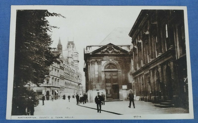 Vintage  Postcard Northampton County And Town Hall    D1A