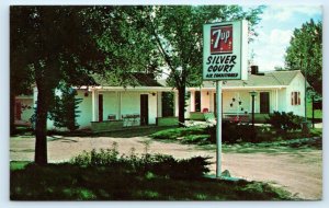 KADOKA, SD South Dakota~ Roadside SILVER COURT 7-UP Jackson County c60s Postcard