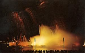 NY - New York World's Fair, 1964-65. Fireworks & Fountain of Planets