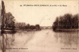 CPA St-JEAN-les-DEUX-JUMEAUX - La Marne (638834)