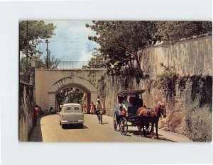 Postcard Gregory Arch, Nassau, Bahamas