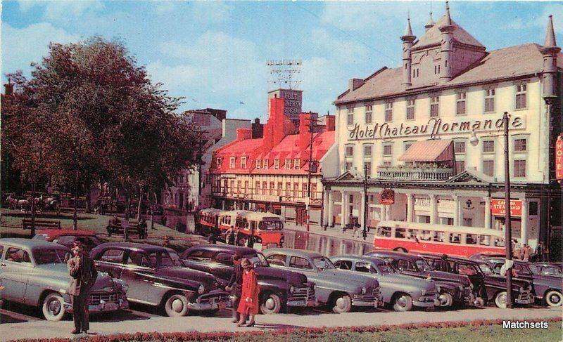 Automobiles QUEBEC CITY, CANADA Place D'Armes Michel Photo postcard 3950