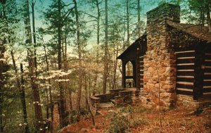 Vintage Postcard Typical Housekeeping Cottage at Cumberland Falls State Park KY