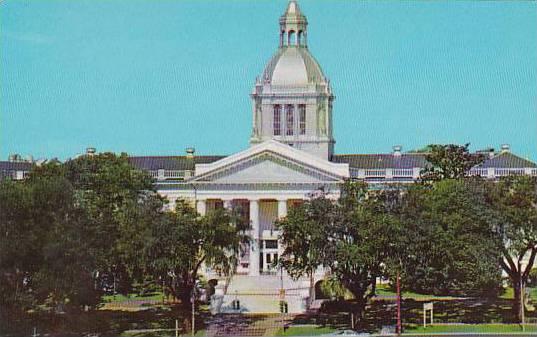 Florida Tallahassee Floridas State Capitol Approaching From Parkway