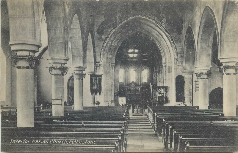 Postcard Europe UK England Folkestone parish church interior 1914