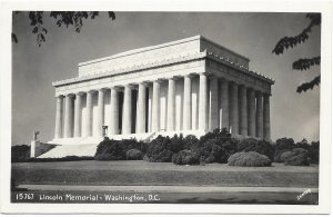 US Unused -Old black and white card - Lincoln Memorial. Washington, D.C. nice.