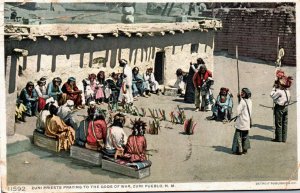 New Mexico - Zuni Priests Praying to God of War - Zuni Pueblo - c1908