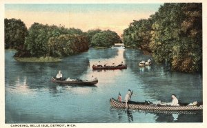 Vintage Postcard 1920's View of Canoeing Belle Isle Detroit Michigan MI