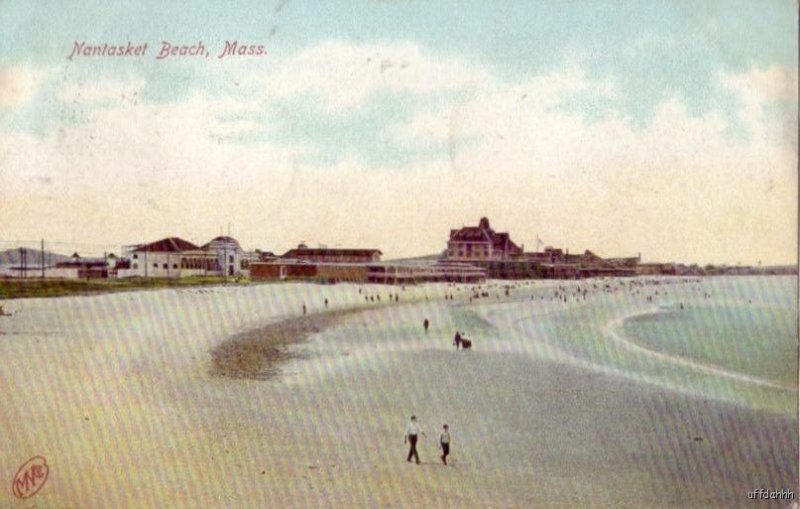 PEOPLE AND BATHERS WALKING ON NANTASKET BEACH, MA 1909