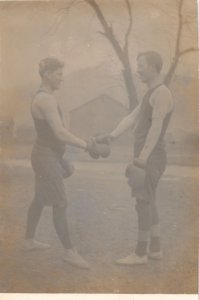 J64/ Interesting RPPC Postcard c1910 Boxing Match Gloves Boxers Men 288