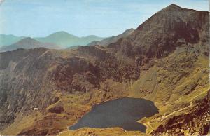 uk7865 snowdon summit and llyn glaslyn caernarvonshire wales uk