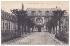 Chateau De Francois 1er - La Cour d'Honneur, Villers-Cotterêts (Aisne), Fran...