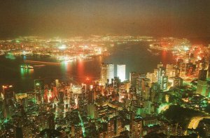 CONTINENTAL SIZE POSTCARD HONG KONG NIGHT SCENE FROM THE PEAK