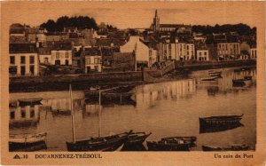 CPA Finistere Douranenez-Tréboul Coin du Port (982255)