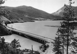 BR29025 Pont julien sur le barrage de Castellane france