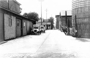 F32/ Newark Ohio RPPC Postcard c1970s REPRINT Factory Tank Automobiles 8