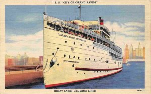 Steamer City of Grand Rapids Chicago Illinois 1940s linen postcard