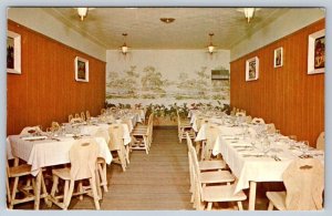 Cafe Laurier St-Lin Des Laurentides Quebec Canada, Vintage 1983 Chrome Postcard