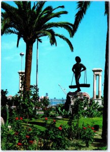 VINTAGE CONTINENTAL SIZE POSTCARD STATUE OF CHENACHERO AT MALAGA SPAIN