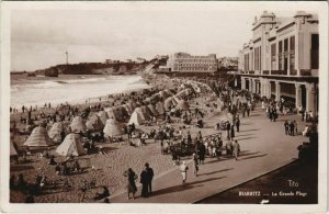 CPA Biarritz La Grande Plage FRANCE (1126095)