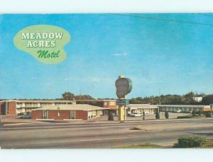 Pre-1980 OLD CARS & MEADOW ACRES MOTEL Topeka Kansas KS s9043