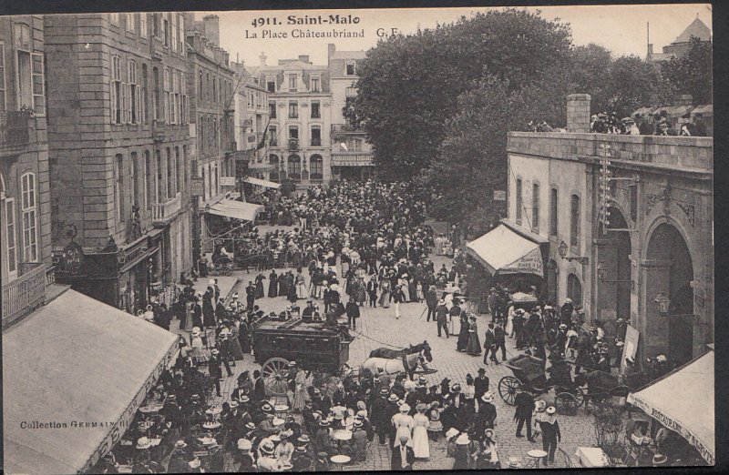 France Postcard - Saint-Malo - La Place Chateaubriand   R337 