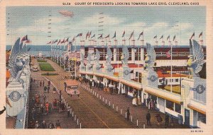 Postcard Court Presidents Looking Towards Lake Erie Cleveland OH