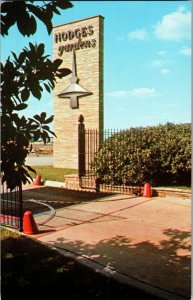 Entrance Gate, Hodges Gardens, Hwy 171 Many LA Vintage Postcard H49