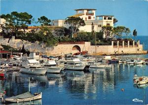 BT9463 Beaulieu sur mer la villa greque kerylos ship bateaux         France