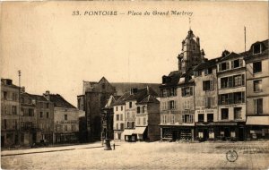 CPA PONTOISE - Place du Grand Martroy (68762)