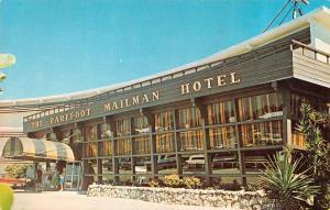 POMPANO BEACH, FL Florida BAREFOOT MAILMAN HOTEL~Beach Club ROADSIDE Postcard