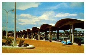 Postcard HOTEL SCENE Biloxi Mississippi MS AS3718