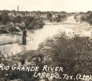 C.1917 RPPC E. Moore Rio Grande River Fishing Laredo, TX Postcard F167