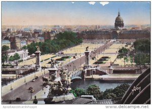 France Paris Pont Alexandre III Esplanade et Hotel des Invalides