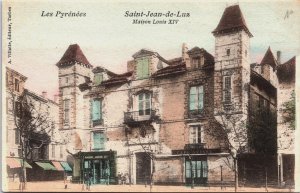 France Les Pyrenees Saint Jean de Luz Maison Louis XIV  Vintage Postcard C186