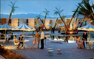 El Paso Texas The Hilton Inn Pool Sunset c1950-60s Vintage Postcard