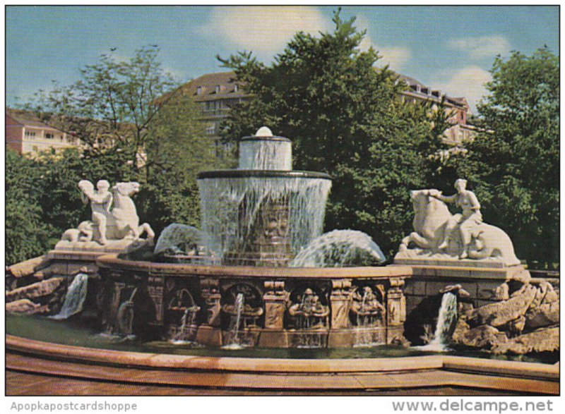 Germany Muenchen Wittelsbacher Brunnen