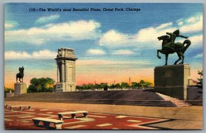 Postcard Chicago IL c1941 Grant Park Worlds Most Beautiful Plaza Linen