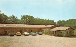 Blowing Rock, NC North Carolina   BLOWING ROCK CRAFTS  Goodwin Weavers  Postcard