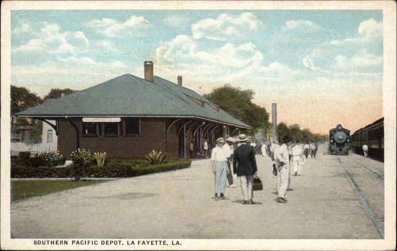 La Fayette Louisiana LA Train Station Depot 1920s-30s Postcard