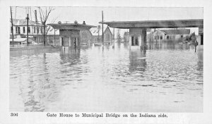 LOUISVILLE KY~FLOOD SCENE-GATE HOUSE TO MUNICIPAL BRIDGE-INDIANA SIDE~POSTCARD