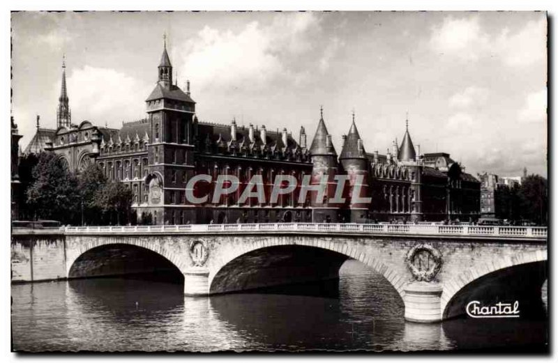 Modern Postcard Paris La Conciergerie And Bridge In Change