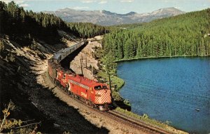 Canadian Pacific Railway Traveling Around Lake Canada Postcard 2R3-244