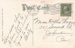 LPD44   Ohio Postcard: Cleveland, Ambler Boulevard