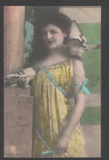 110119 PIGEONS & Lovely Lady w/ LONG HAIR Vintage PHOTO tinted