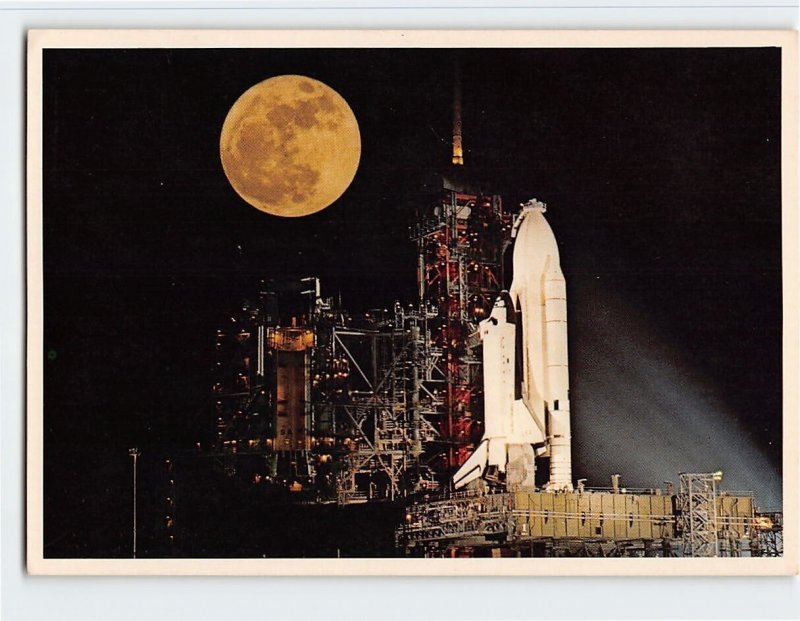 Postcard The space shuttle Columbia, Kennedy Space Center, Florida
