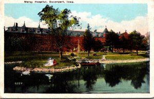 Iowa Davenport Mercy Hospital