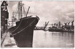 RP; NANTES, Loire Atlantique, France; Le Port, PU-1952