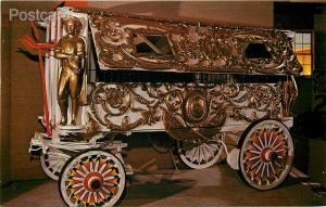  WI, Baraboo, Wisconsin, Circus World Museum, White and Gold Cage Wagon