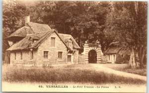 M-3166 Versailles Le Petit Trianon La Ferme France